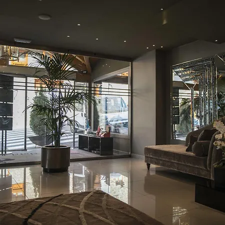 Otel & Bringue 4*